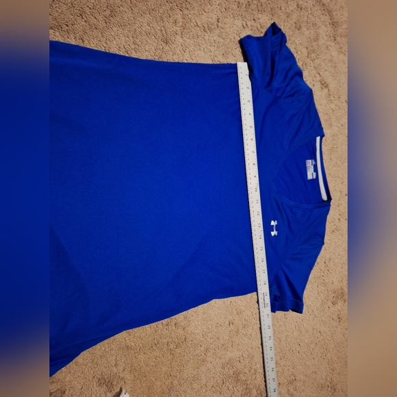 Under Armour  Women's UA Tech v-neck t-shirt / Large / color: royal blue - Picture 2 of 8